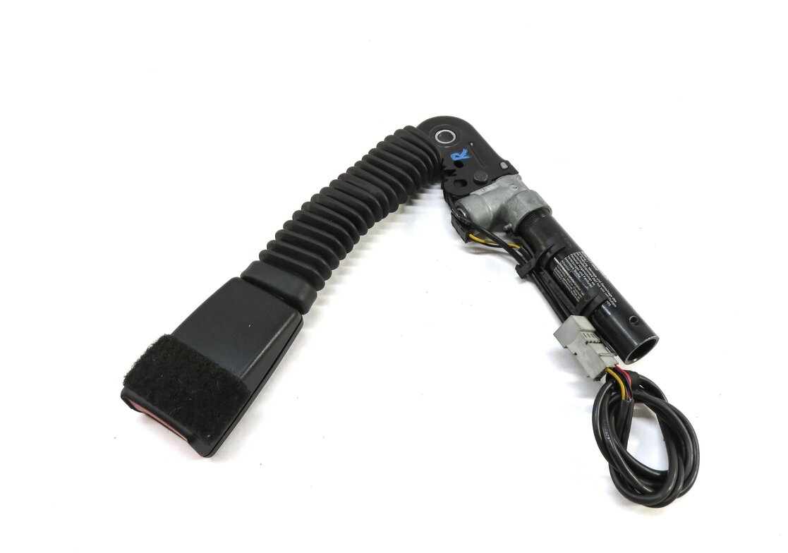 Thumbnail 2: 2007-2013 BMW 328i 335i M3 (E93) CONVERTIBLE RIGHT FRONT SEATBELT RECEIVER