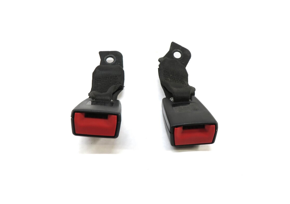 Thumbnail 4: 2011 BMW 335i (E93) CONVERTIBLE - REAR SEAT SEATBELT BUCKLE RECEIVER SET