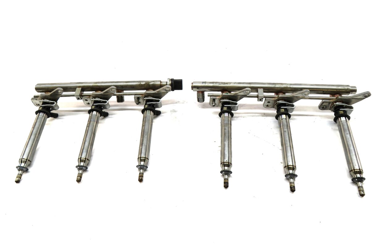 Thumbnail 3: 2014 MERCEDES E350 (W212) 3.5L M276 ENGINE FUEL INJECTOR SET w/ RAILS