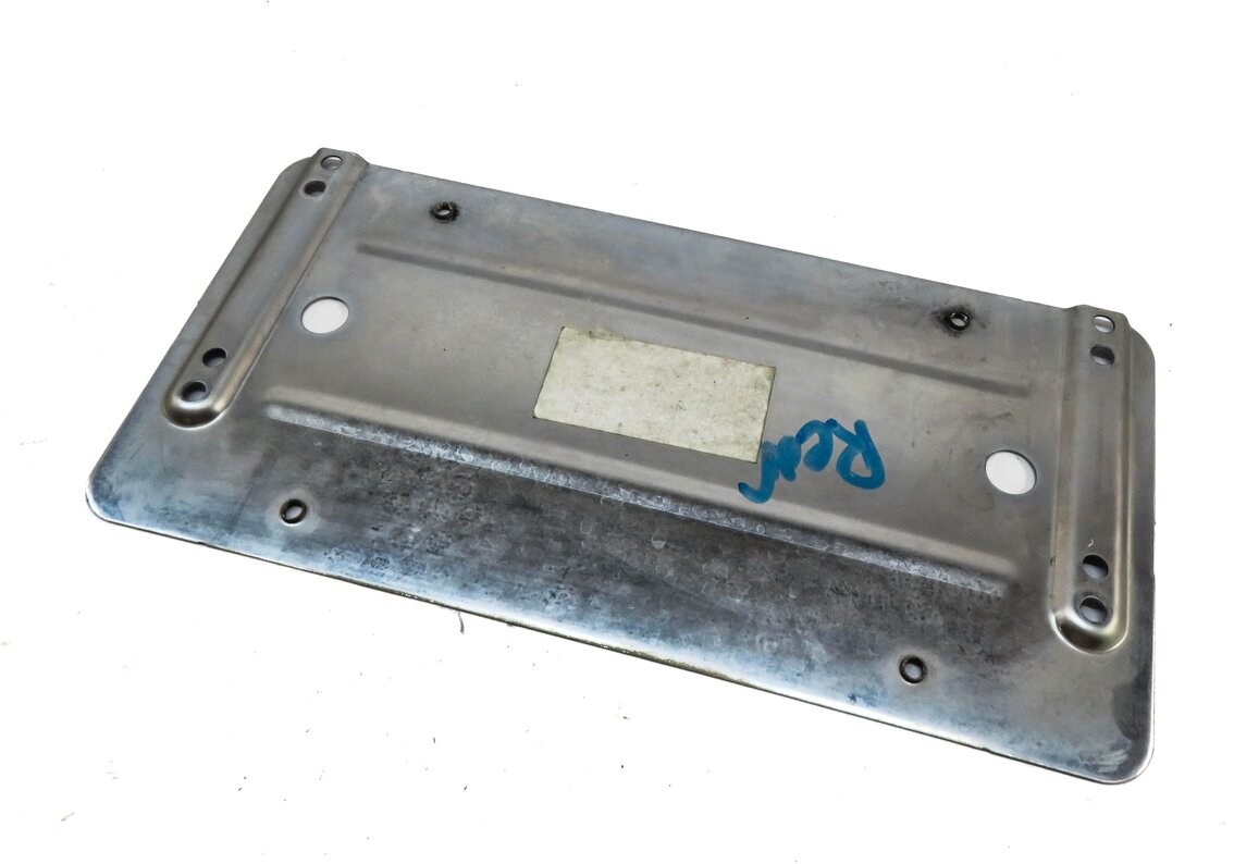 2014 MERCEDES E350 (W212) REAR LICENSE PLATE BASE MOUNT RETAINER BRACKET HOLDER