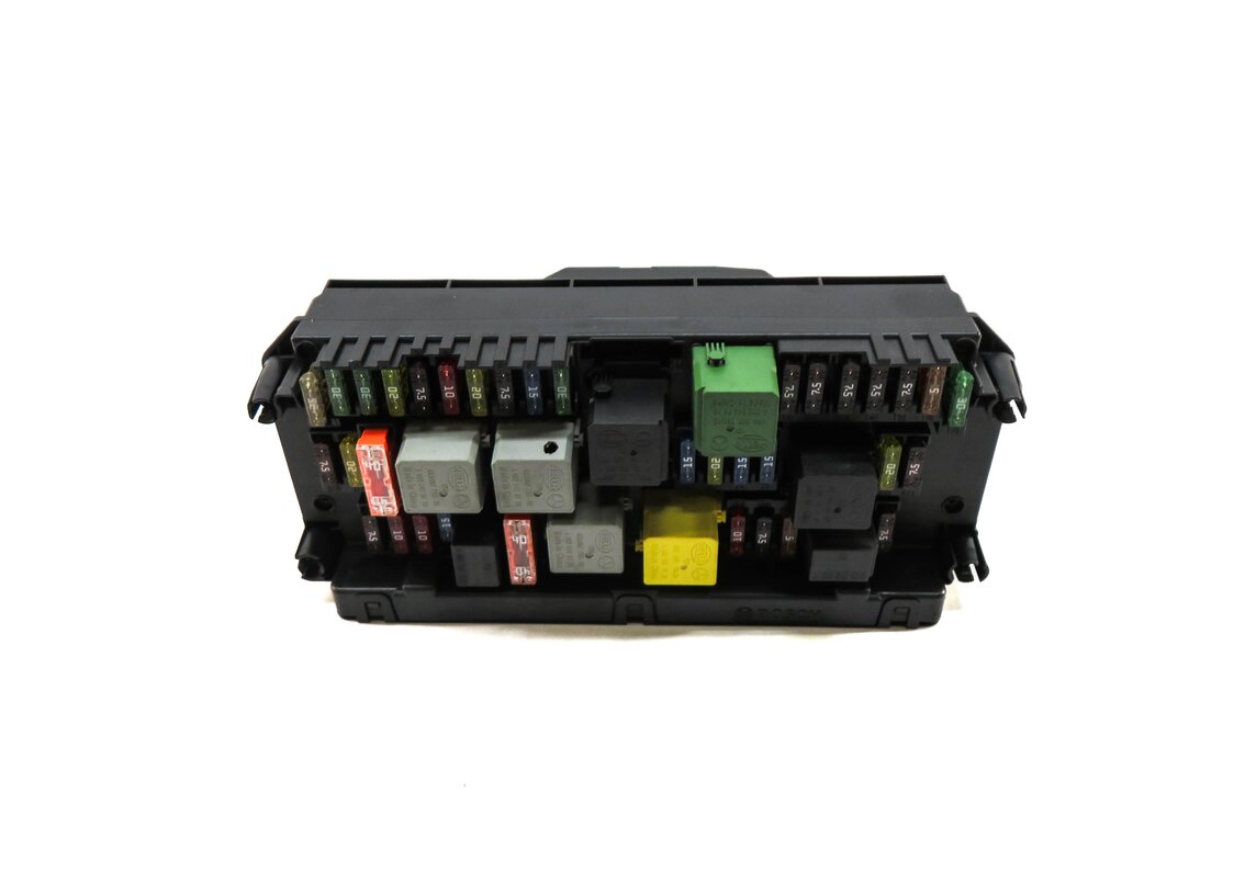 Thumbnail 3: 14-15 MERCEDES E SL CLS (C218 R231 W212) FRONT SIGNAL ACQUISITION CONTROL MODULE