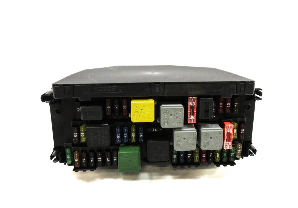 Thumbnail 4: 14-15 MERCEDES E SL CLS (C218 R231 W212) FRONT SIGNAL ACQUISITION CONTROL MODULE