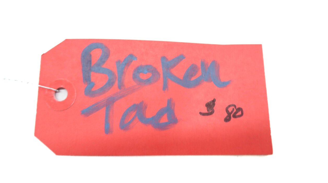 Thumbnail 8: 2014 MERCEDES E350 (W212) REAR 3rd THIRD BRAKE LIGHT STOP SIGNAL LAMP w/ TRIM