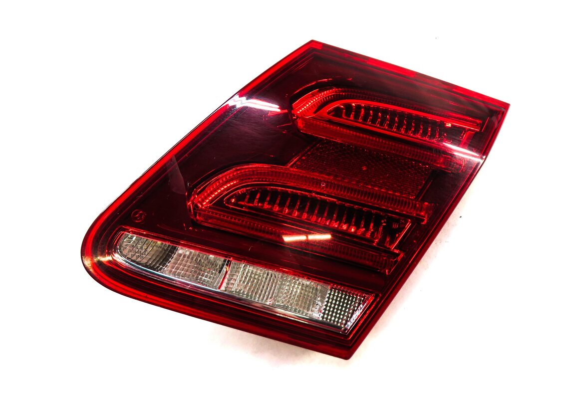 14-16 MERCEDES E-CLASS SEDAN W212 REAR RIGHT INNER LED TAILLIGHT TAIL LIGHT LAMP