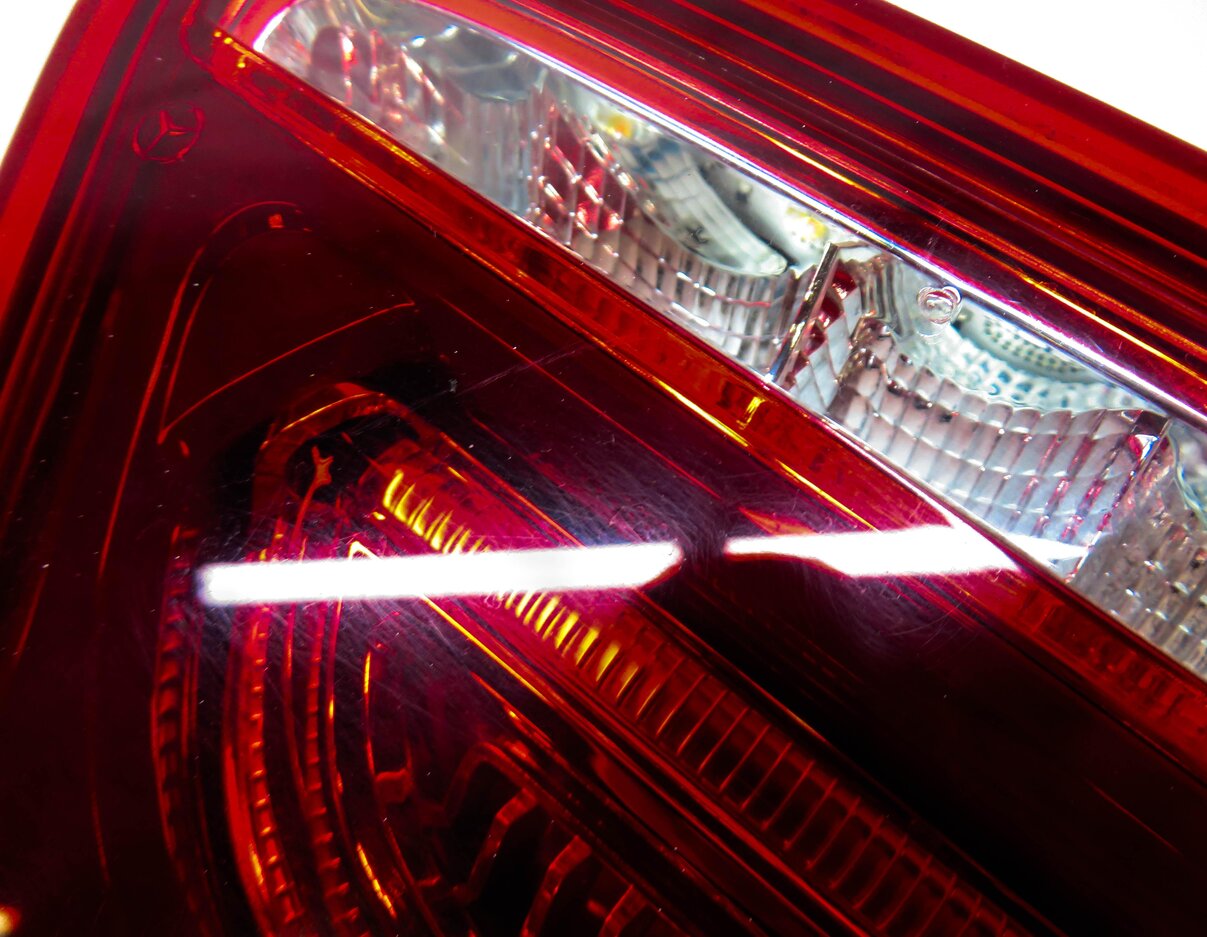 Thumbnail 6: 14-16 MERCEDES E-CLASS SEDAN W212 REAR LEFT INNER LED TAILLIGHT TAIL LIGHT LAMP