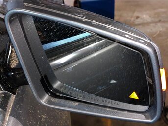 Thumbnail 3: 11-14 MERCEDES E300 E350 E550 (W212) RIGHT HEAT BLIND SPOT DOOR MIRROR (SILVER)