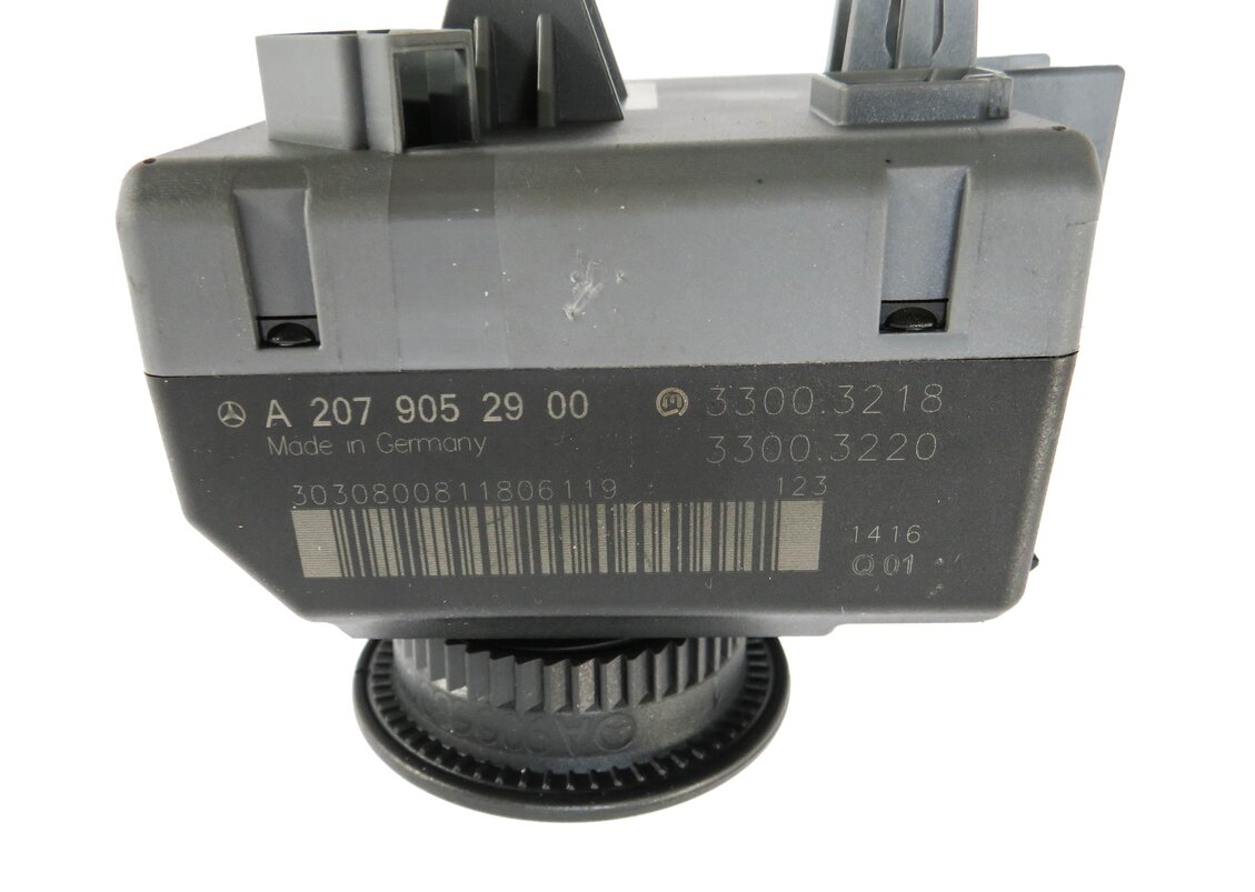 Thumbnail 4: 08-13 MERCEDES C250 C300 C350 E350 E550 GLK350 (C207 W204 X204) IGNITION SWITCH
