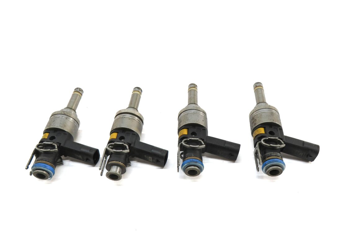 Thumbnail 2: 12-15 MERCEDES BENZ C250 SLK250 (R172 W204) 1.8L TURBO ENGINE FUEL INJECTOR SET