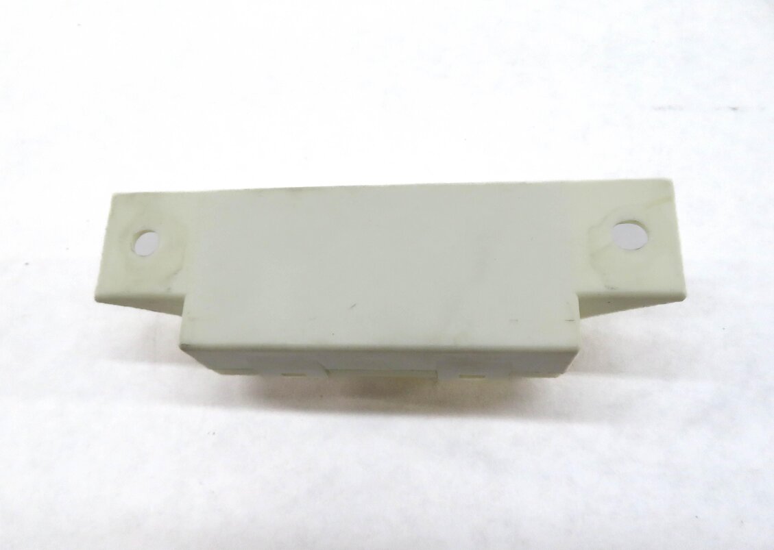 Thumbnail 3: 2012 MERCEDES C250 (W204) HEADLIGHT RANGE CONTROL MODULE