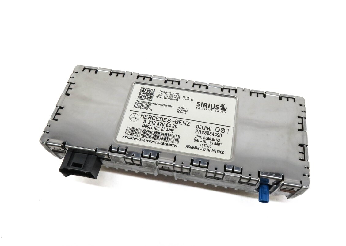Thumbnail 1: 2010-2016 MERCEDES B C E ML SL CLS (W204 W166 W212 X204) SIRIUS SATELLITE MODULE
