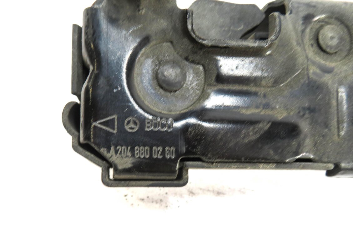 Thumbnail 5: 2012 MERCEDES C250 (W204) FRONT LEFT & RIGHT LOWER HOOD LOCK LATCH SET w/ CABLE