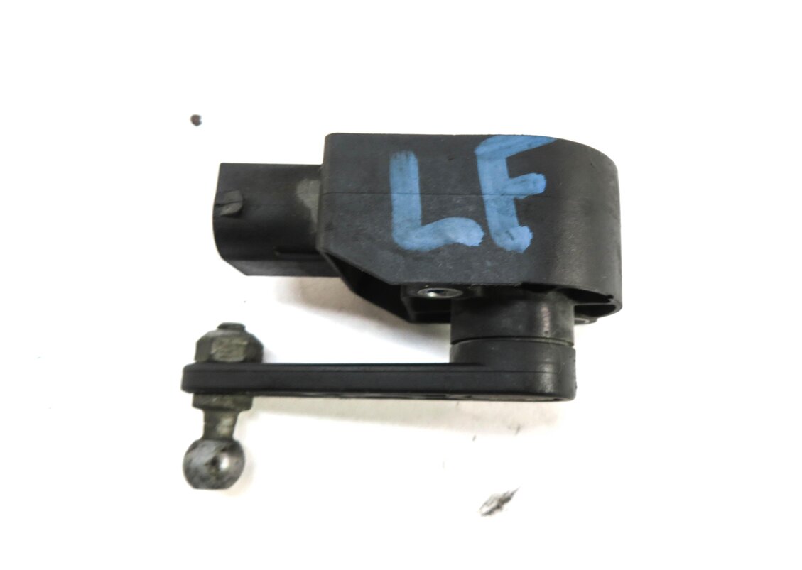 Thumbnail 4: 2012 MERCEDES C250 (W204) LEFT FRONT DRIVER SUSPENSION HEIGHT LEVEL SENSOR