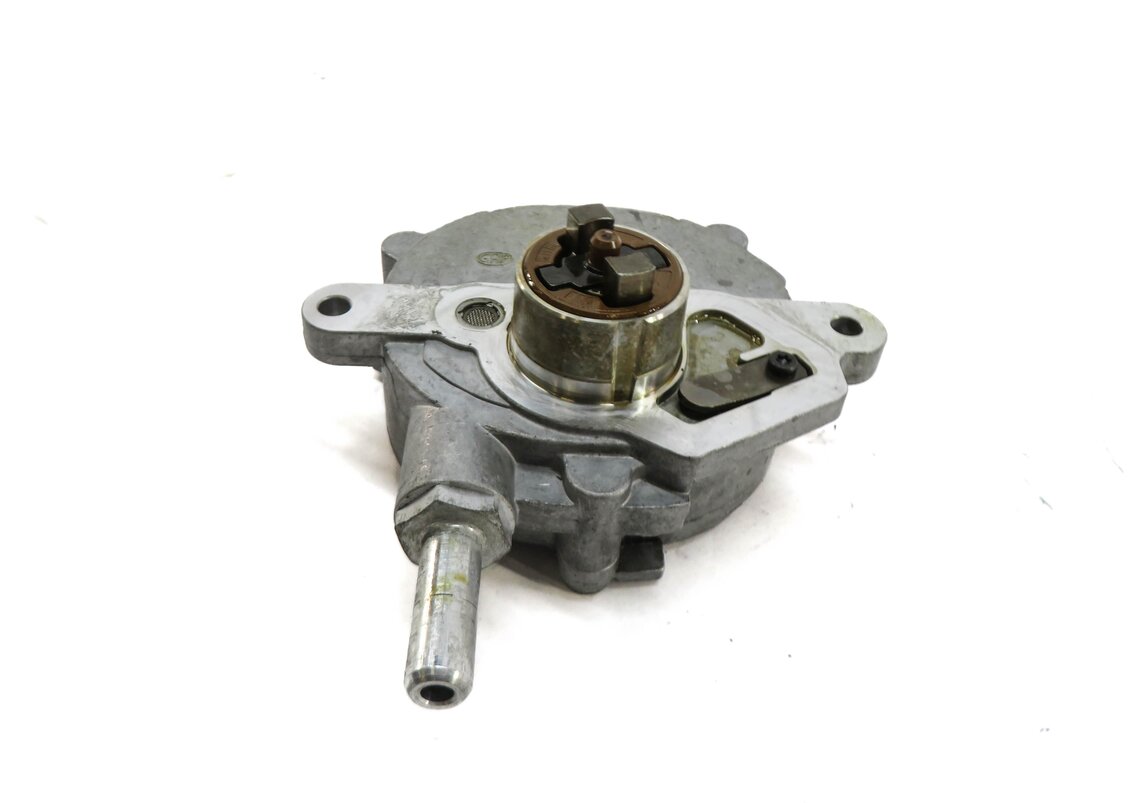 Thumbnail 2: 2012-2015 MERCEDES BENZ C250 SLK250 (W204 R172) RWD 1.8L TURBO BRAKE VACUUM PUMP