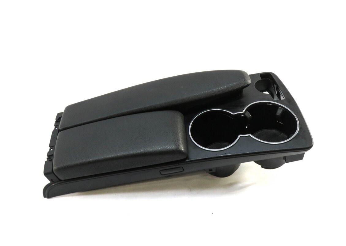 08-14 MERCEDES C-CLASS (W204) FRONT CENTER CONSOLE ARMREST COMPARTMENT (BLACK)