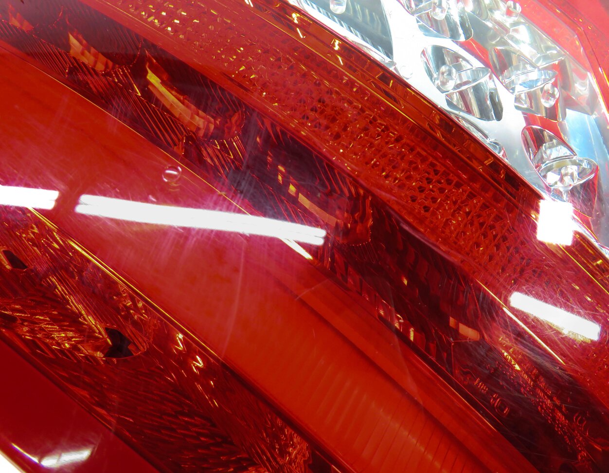 Thumbnail 6: 2012-2015 MERCEDES C-CLASS (W204) LEFT DRIVER REAR TAILLIGHT BRAKE LIGHT LAMP