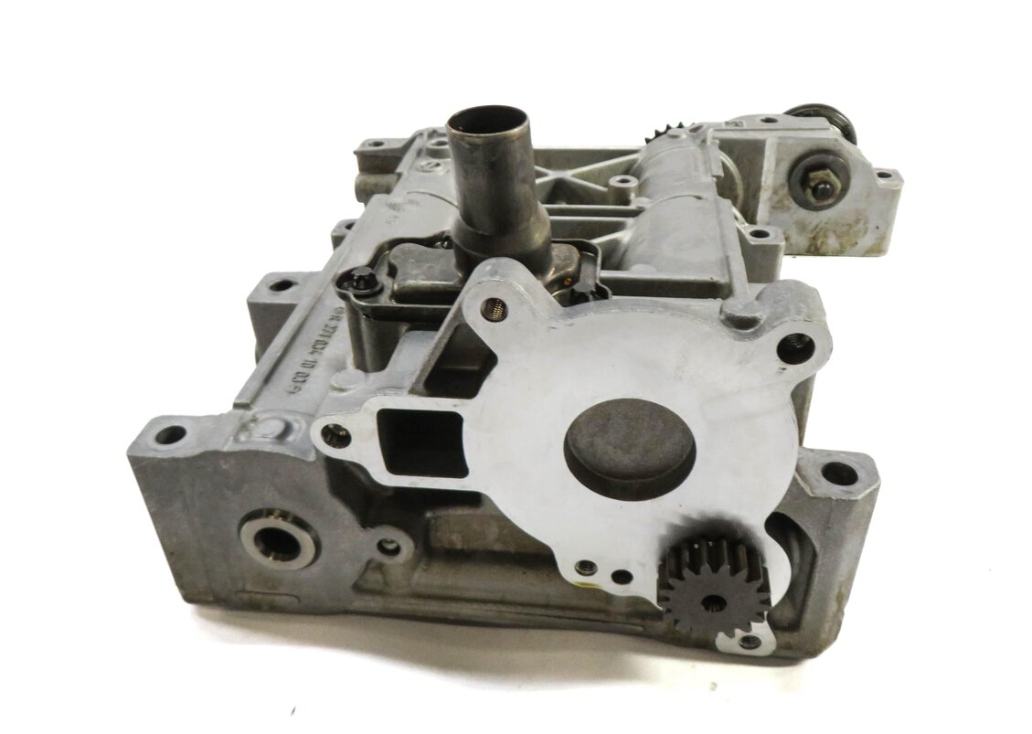 Thumbnail 4: 2012 MERCEDES C250 (W204) 1.8L M271 TURBO ENGINE OIL PUMP BALANCE SHAFT ASSEMBLY