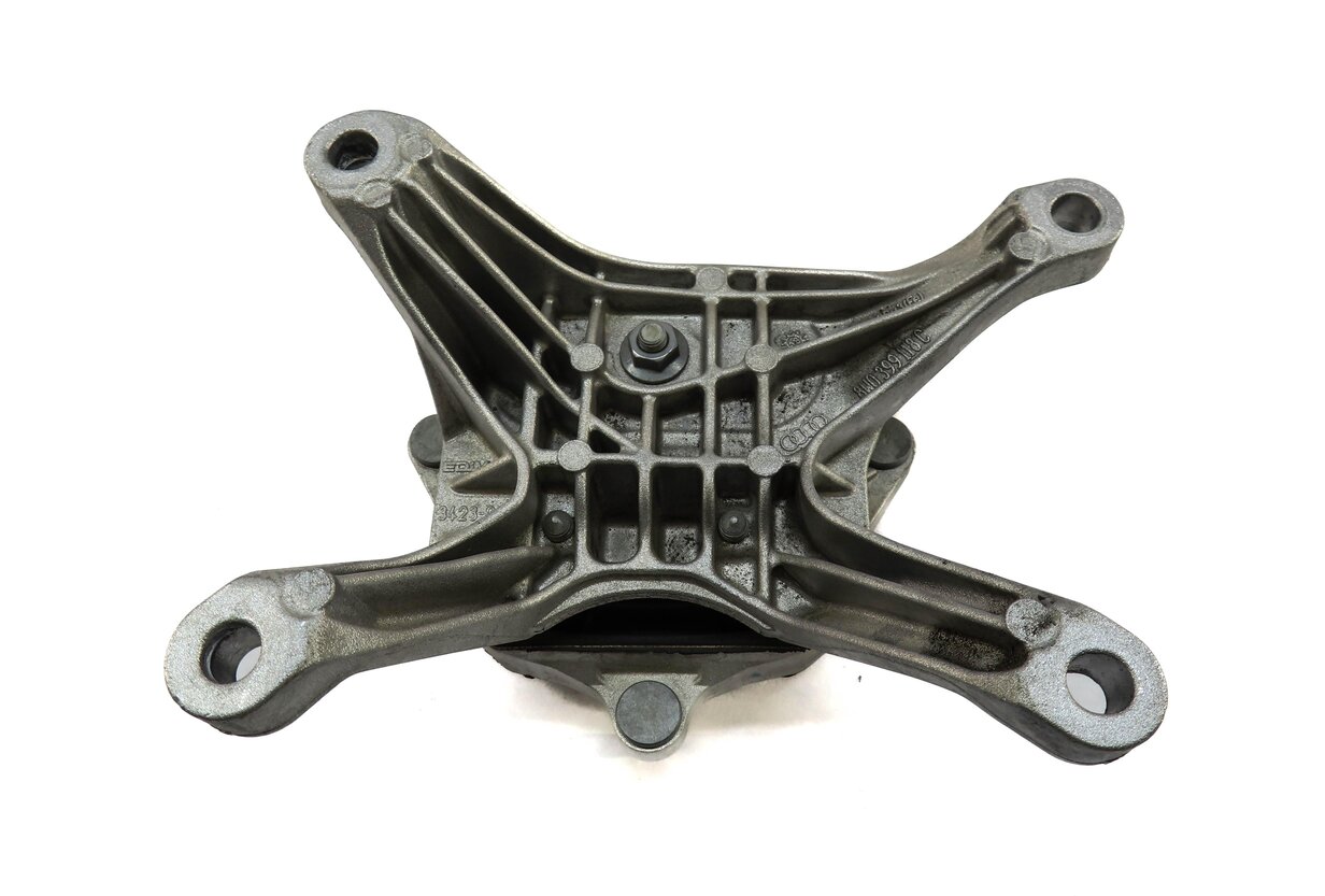 Thumbnail 3: 2020 AUDI Q5 (FY 80A) 2.0L TURBO ENGINE TRANSMISSION SUPPORT MOUNT BRACKET