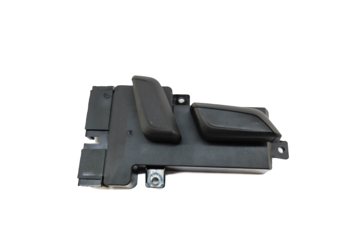 Thumbnail 2: 2020 AUDI Q5 (FY 80A) FRONT RIGHT PASSENGER SEAT ADJUSTMENT ADJUST SWITCH