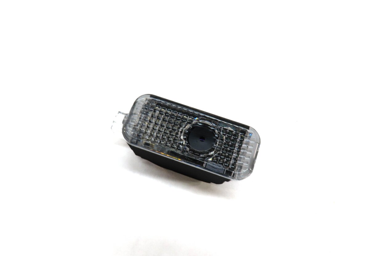 2020 AUDI Q5 (FY 80A) LEFT FRONT DRIVER DOOR COURTESY LIGHT LAMP LOGO PROJECTOR