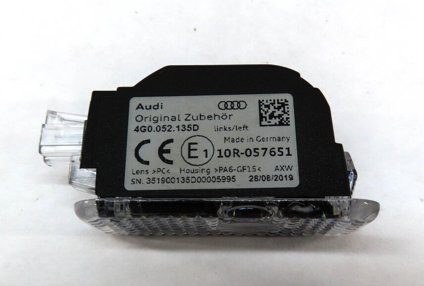 Thumbnail 5: 2020 AUDI Q5 (FY 80A) LEFT FRONT DRIVER DOOR COURTESY LIGHT LAMP LOGO PROJECTOR