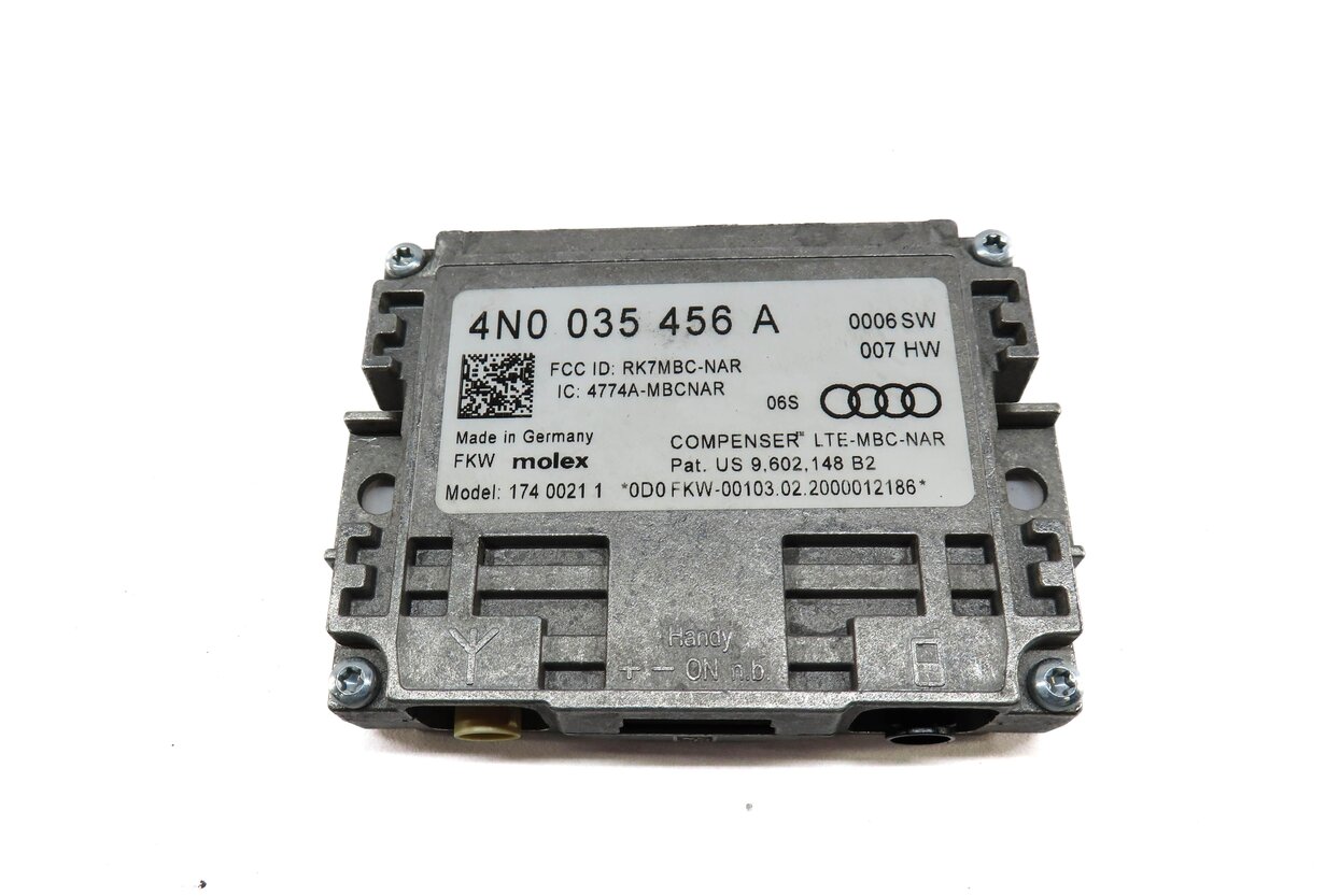 Thumbnail 2: 2020 AUDI Q5 (FY 80A) RADIO STEREO ANTENNA AMPLIFIER BOOSTER MODULE