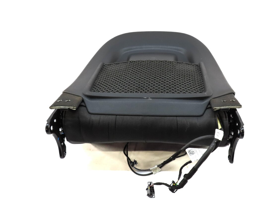 Thumbnail 4: 2020 AUDI Q5 (FY 80A) FRONT RIGHT UPPER TOP HEATED SEAT CUSHION (BLACK YM)