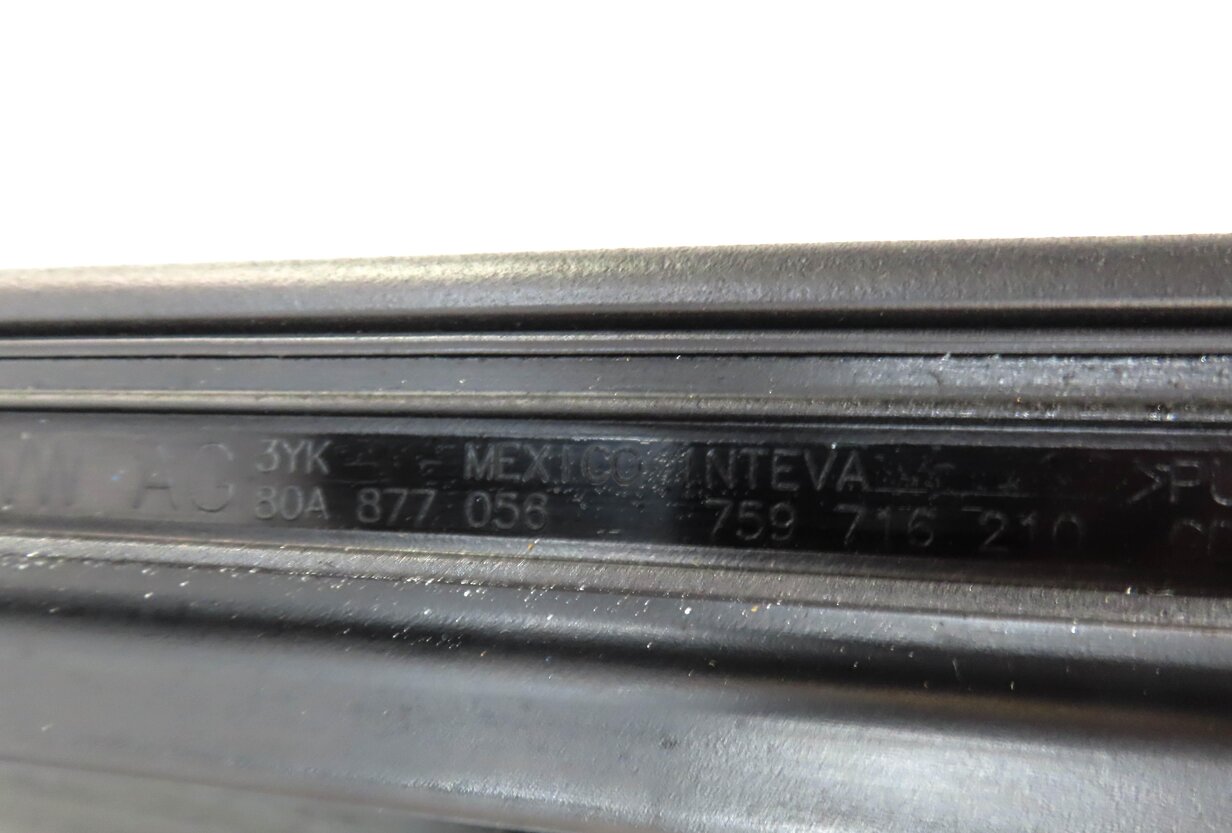 Thumbnail 6: 2018-2021 AUDI Q5 SQ5 (FY 80A) REAR PANORAMIC SUNROOF SUN ROOF GLASS WINDOW