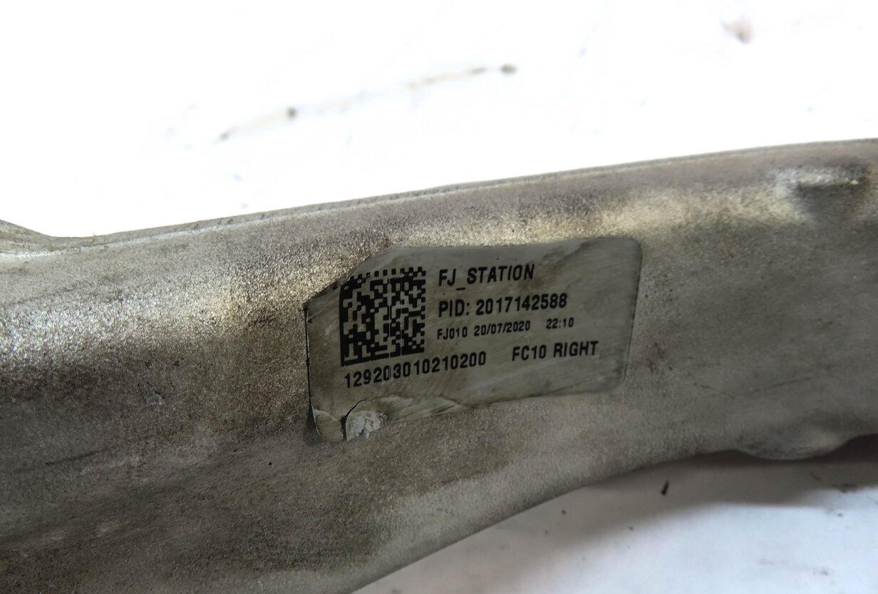 Thumbnail 5: 2018-2021 AUDI Q5 SQ5 (FY 80A) RIGHT FRONT PASSENGER SPINDLE KNUCKLE WHEEL HUB