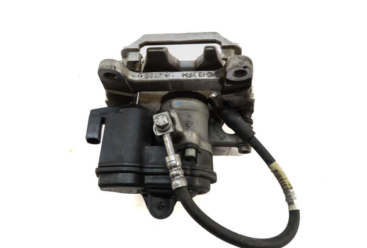 Thumbnail 4: 2018-2020 AUDI Q5 (FY 80A) REAR RIGHT PASSENGER BRAKE CALIPER w/ ACTUATOR MOTOR