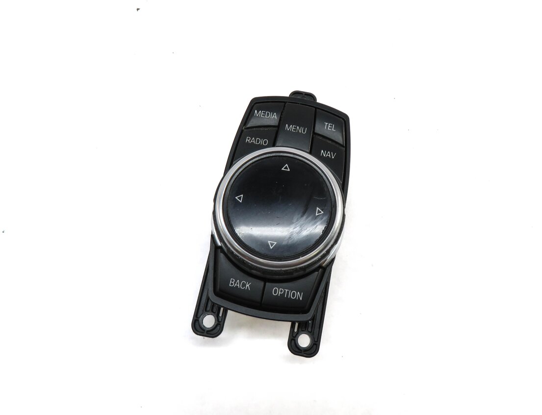 Thumbnail 1: 12-20 BMW 2 3 4 SERIES (F22 F30 F32 F34) STEREO NAVIGATION i-DRIVE SWITCH KNOB