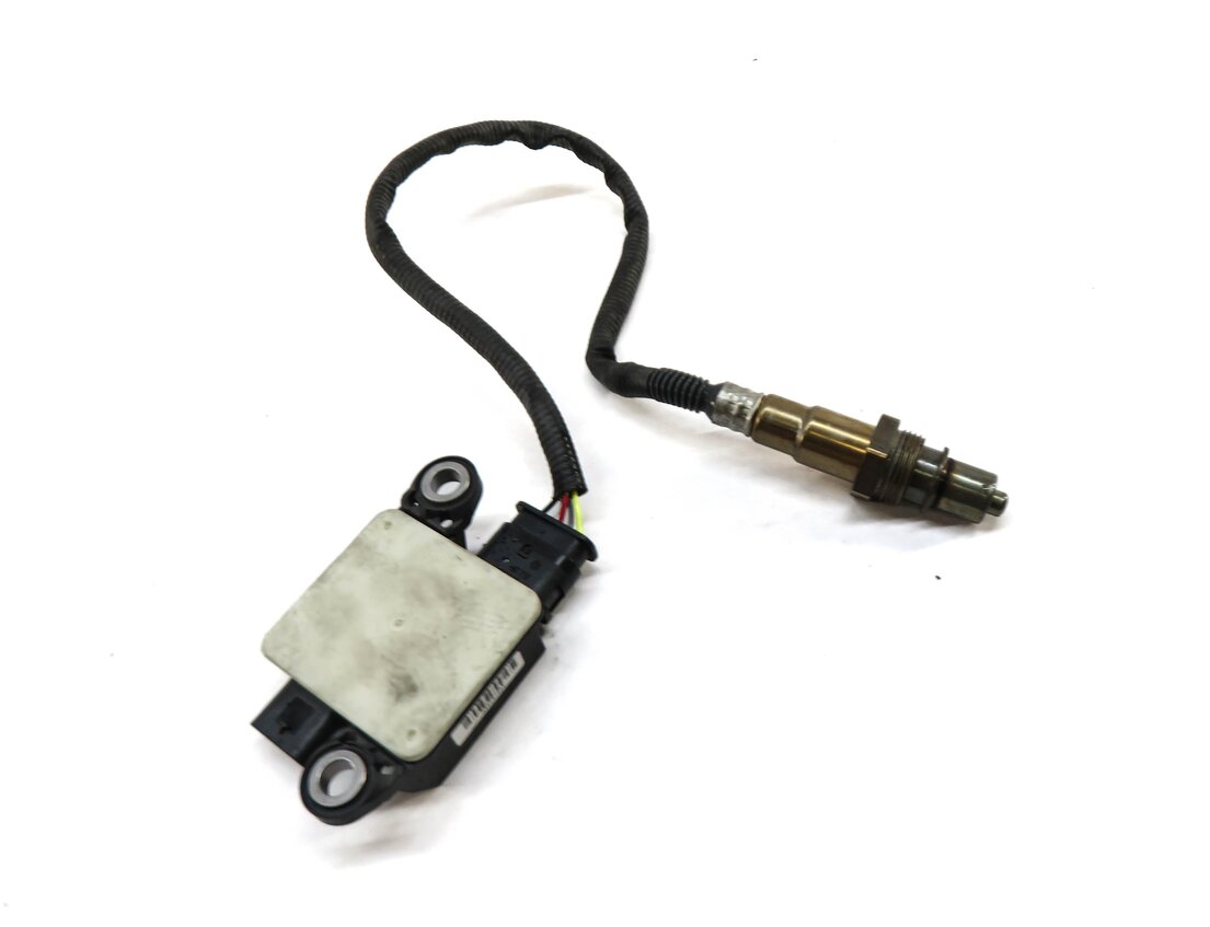 Thumbnail 2: 2014 BMW 328i (F30) 2.0L N47T DIESEL ENGINE PARTICULATE FILTER SENSOR PROBE