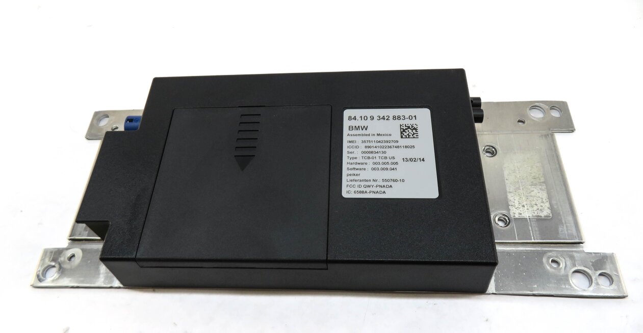 Thumbnail 2: 2014 BMW 328i (F30) BLUETOOTH TELEMATICS COMMUNICATION CONTROL MODULE
