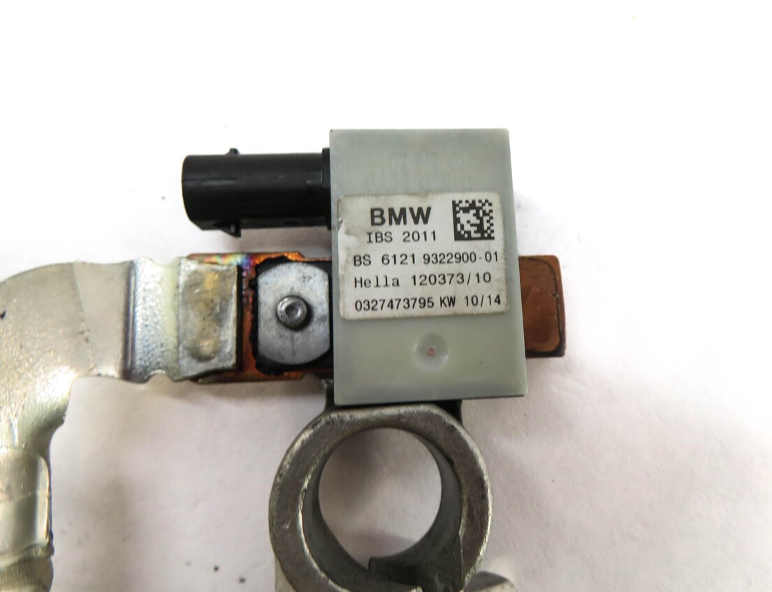 Thumbnail 4: 2014 BMW 328i (F30) NEGATIVE BATTERY CABLE TERMINAL IBS