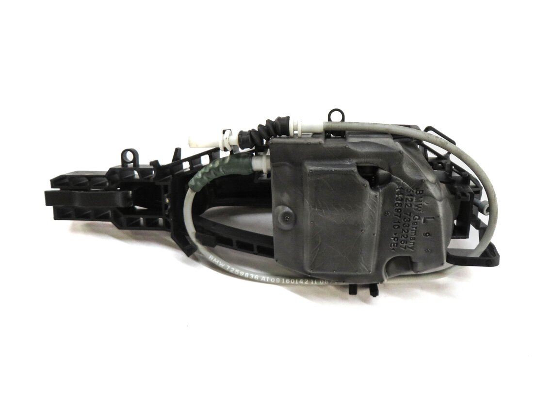 Thumbnail 4: 2012-2019 BMW 328i 330i 335i M3 (F30 F31) LEFT SIDE REAR DOOR HANDLE (BLACK 668)