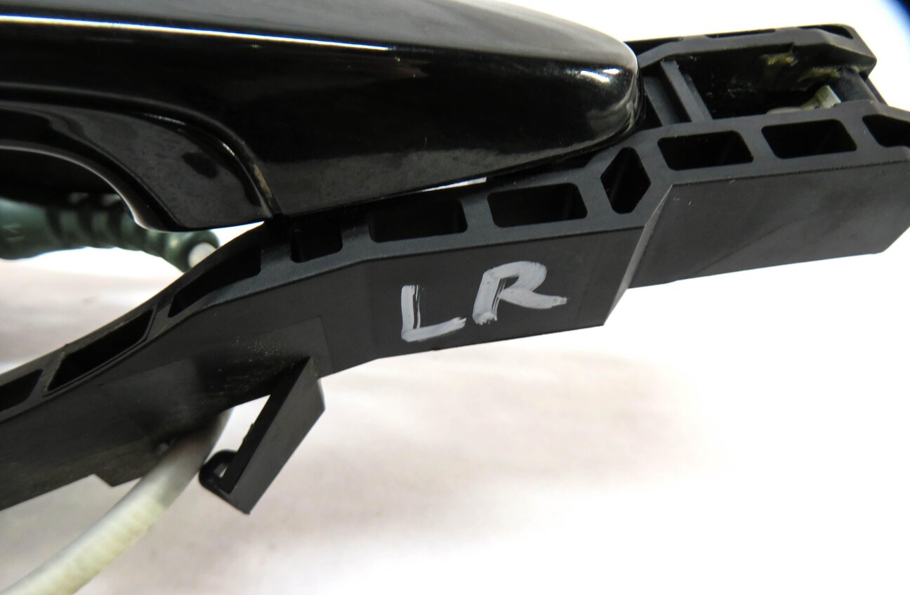 Thumbnail 5: 2012-2019 BMW 328i 330i 335i M3 (F30 F31) LEFT SIDE REAR DOOR HANDLE (BLACK 668)