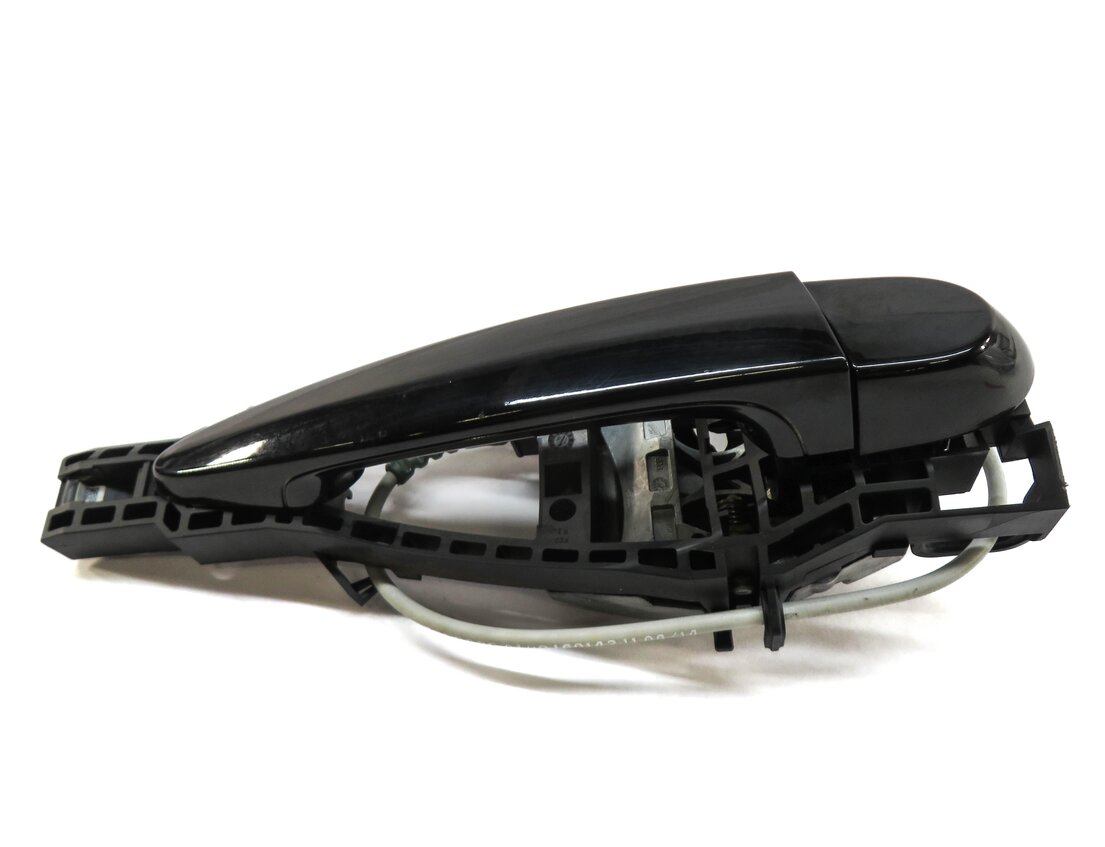 Thumbnail 2: 12-19 BMW 228i 328i 330i 335i (F30 F31 F32 F33) RIGHT REAR DOOR HANDLE (BLACK)
