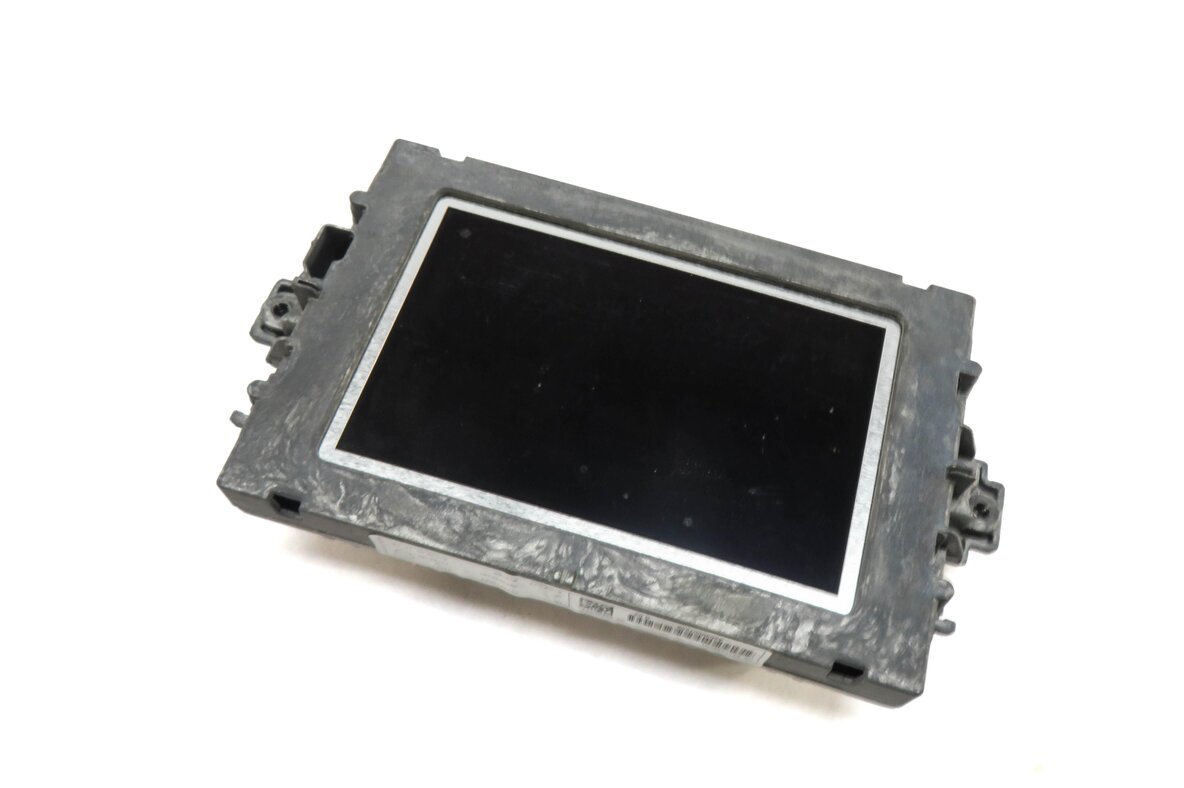 Thumbnail 2: 12-16 MERCEDES C GL ML SLK CLASS (R172 W204 W166 X166) INFORMATION MEDIA SCREEN