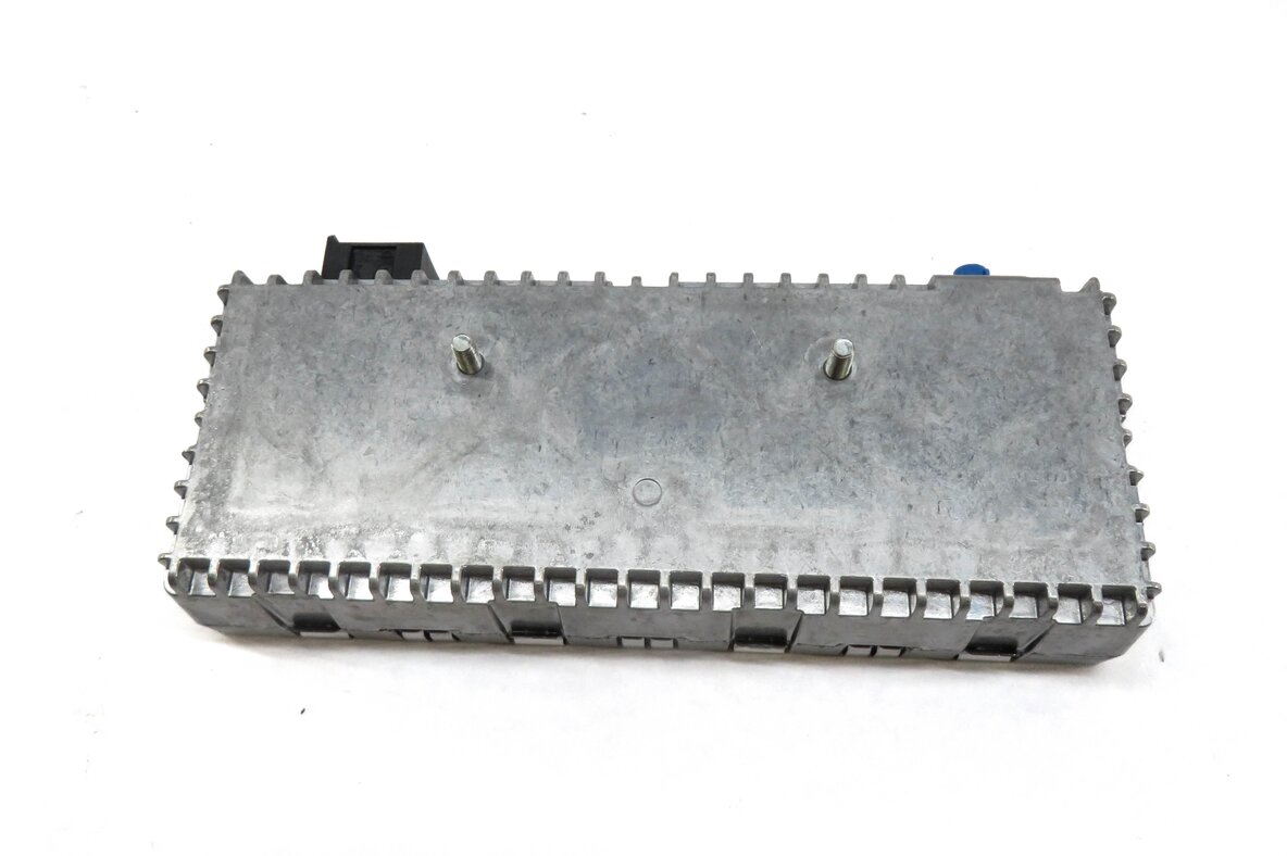 Thumbnail 3: 2010-2016 MERCEDES B C E ML SL CLS (W204 W166 W212 X204) SIRIUS SATELLITE MODULE