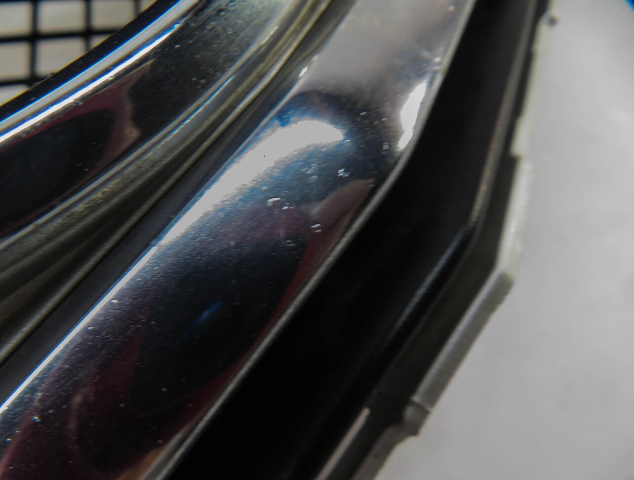 Thumbnail 6: 08-12 MERCEDES C-CLASS (W204) FRONT HOOD GRILLE AIR VENT TRIM (SPORT PACKAGE)
