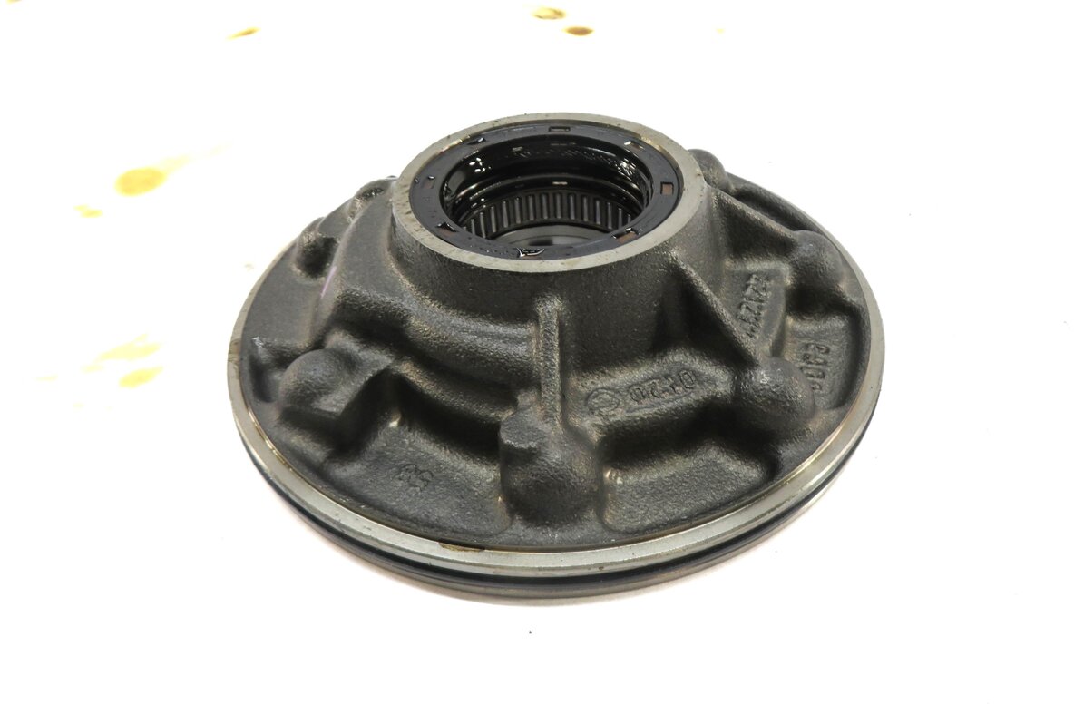 Thumbnail 2: 12-15 MERCEDES C250 SLK250 (R172 W204) 1.8L TURBO 722.9 TRANSMISSION OIL PUMP