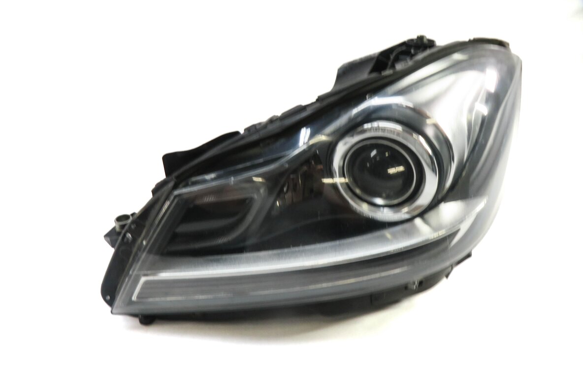 12-15 MERCEDES C250 C300 C350 C63 (C204 W204) LEFT DRIVER XENON HEADLIGHT LAMP