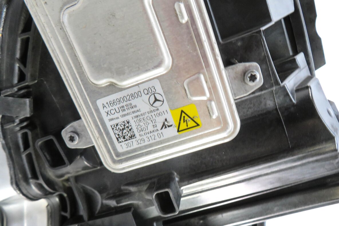 Thumbnail 6: 12-15 MERCEDES C250 C300 C350 C63 (C204 W204) LEFT DRIVER XENON HEADLIGHT LAMP