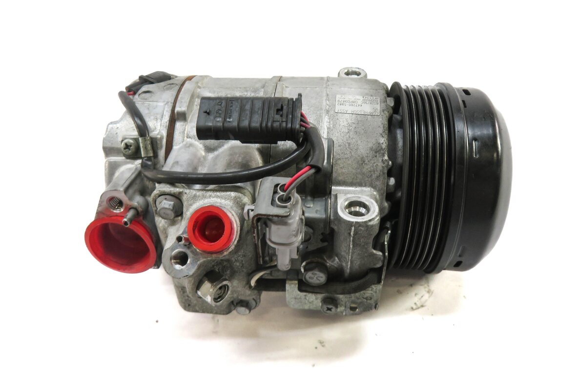 Thumbnail 3: 12-15 MERCEDES C250 SLK250 (W204 R172) 1.8L TURBO ENGINE AIR A/C COMPRESSOR PUMP