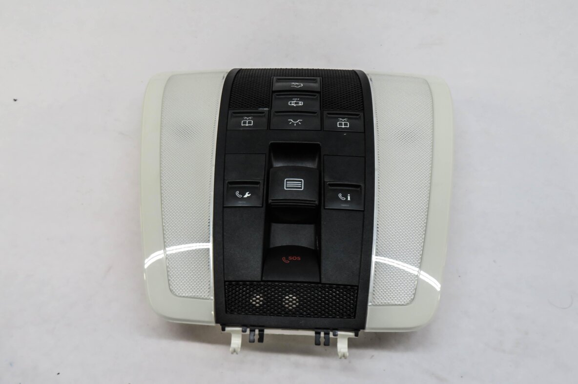 Thumbnail 3: 2013 MERCEDES C250 (W204) FRONT DOMELIGHT MAP READING DOME LIGHT LAMP (BLACK)