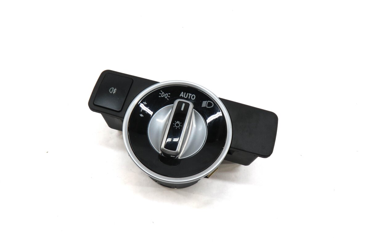 2008-2015 MERCEDES C-CLASS (W204) 15-21 C63 AMG (W205) HEADLIGHT SWITCH CONTROL