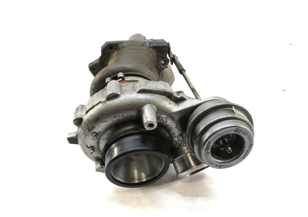 Thumbnail 2: 11-20 MERCEDES CL550 E550 GL450 GL550 ML550 S550 SL550 CLS550 RIGHT TURBOCHARGER