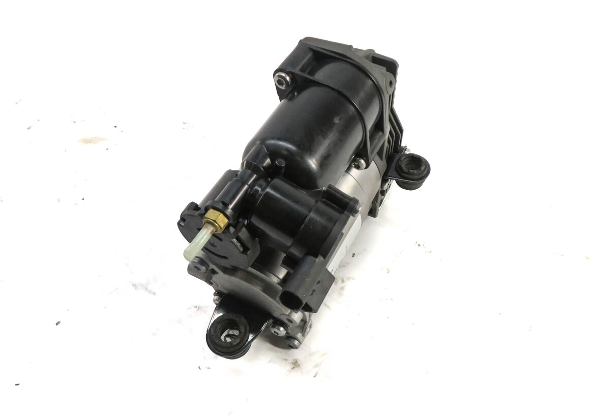 13-19 MERCEDES GL GLE GLS ML CLASS (W166 X166) AIR SUSPENSION COMPRESSOR PUMP