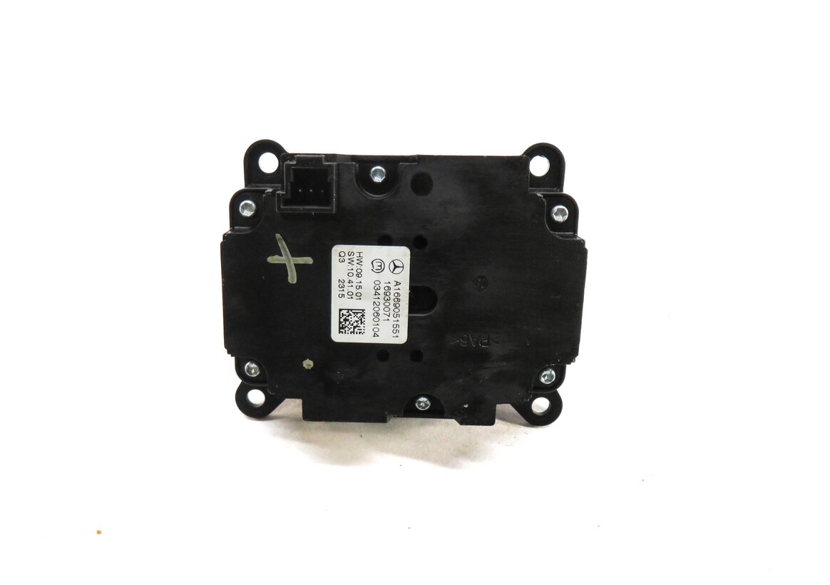 Thumbnail 5: 2013 MERCEDES GL450 (X166) DSR SUSPENSION RIDE HEIGHT CONTROL SWITCH BUTTON