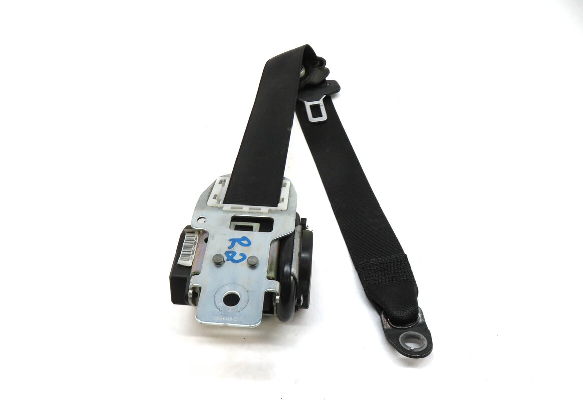 Thumbnail 3: 2013 MERCEDES GL450 (X166) REAR RIGHT 2nd ROW SEAT SEATBELT RETRACTOR (BLACK)