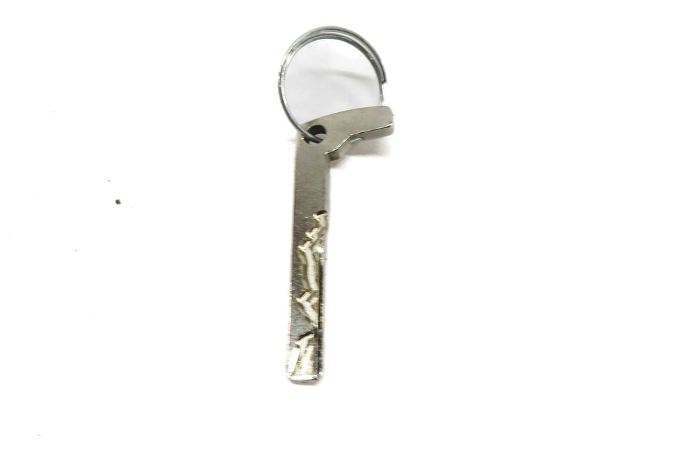 Thumbnail 5: 2013 MERCEDES GL450 (X166) LEFT FRONT DRIVER DOOR HANDLE LOCK CYLINDER w/ KEY